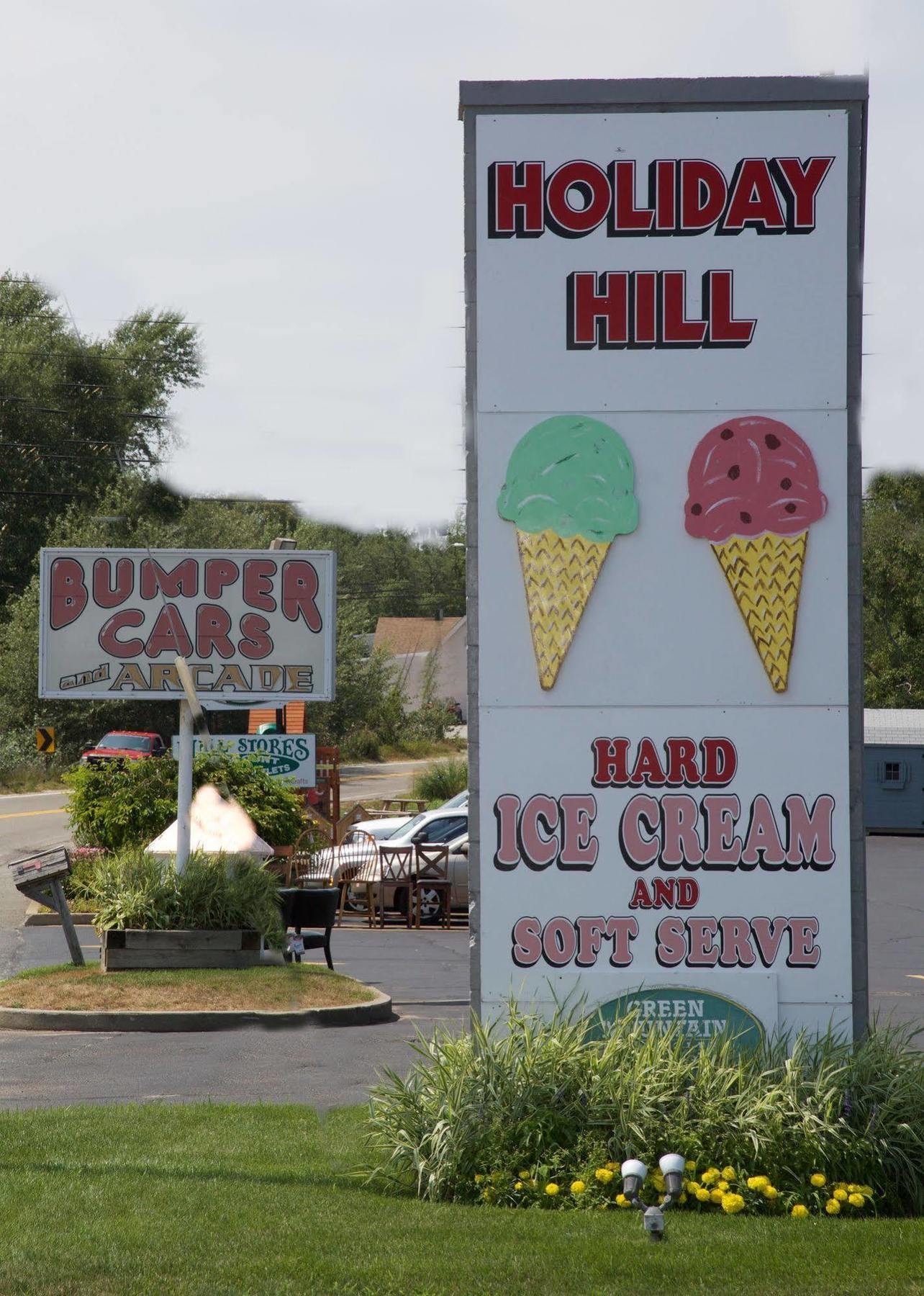 Holiday Hill Inn & Suites Dennisport Esterno foto